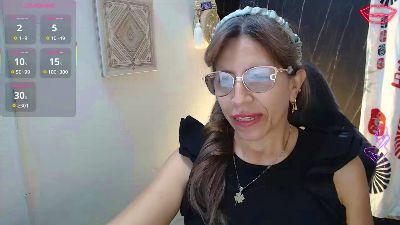 Chayla_Ruiz live cam on Cam4