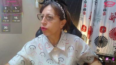 Chayla_Ruiz live cam on Cam4
