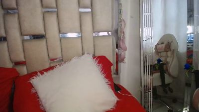 Chelaqueen_ live cam on Cam4