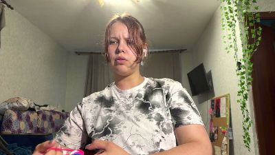 ChelseaMorris live cam on Cam4