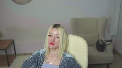 ChelseyDripps live cam on Cam4