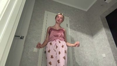 ChelseyGresham live cam on Cam4