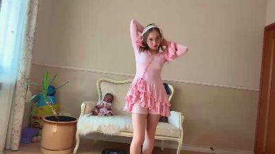ChelseyKew live cam on Cam4