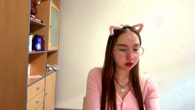 ChelseyKew live cam on Cam4
