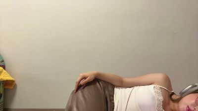 ChelseyKew live cam on Cam4