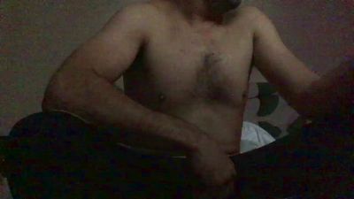 Chenovich live cam on Cam4