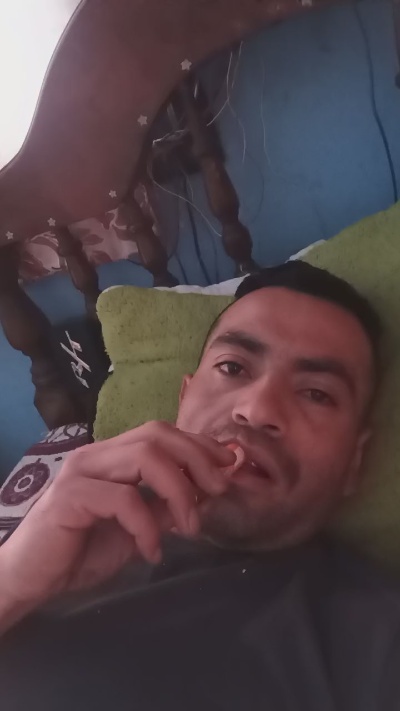 Chepos1994 live cam on Cam4