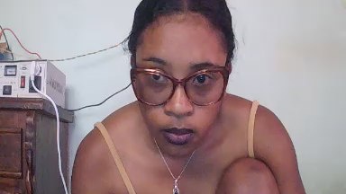 Cheriana live cam on Cam4