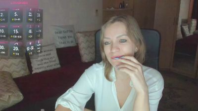 CherishSia live cam on Cam4