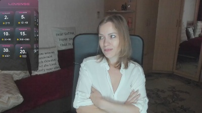CherishSia live cam on Cam4