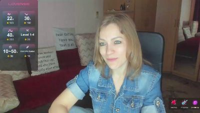 CherishSia live cam on Cam4