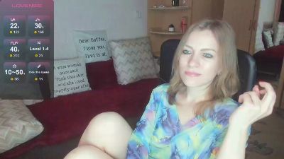 CherishSia live cam on Cam4