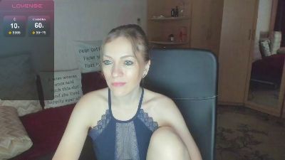 CherishSia live cam on Cam4
