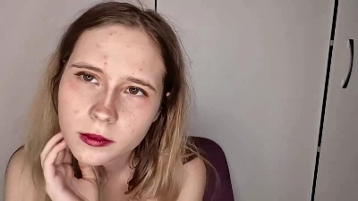 CherrieHerem live cam on Cam4