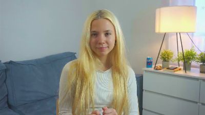 CherrieLarison cámara web mujer en vivo desde Francia