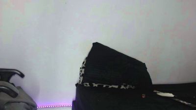 CherryHottie05 live cam on Cam4