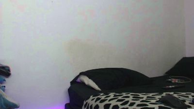 CherryHottie05 live cam on Cam4