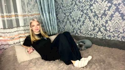 CherrySwaim live cam on Cam4