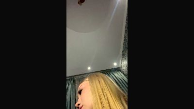 CherrySwaim live cam on Cam4