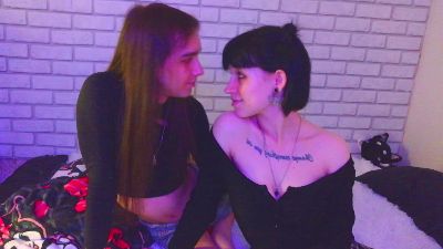Cherry_Bite live cam on Cam4