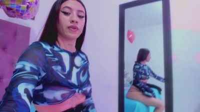 Cherry_wish live cam on Cam4