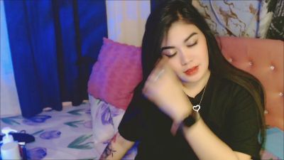 Cherryred06 live cam on Cam4
