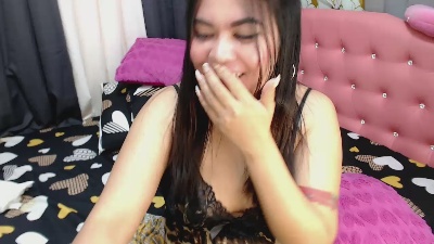 Cherryred06 live cam on Cam4