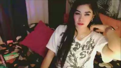Cherryred06 live cam on Cam4
