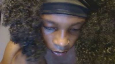 Cherryredcunt live cam on Cam4