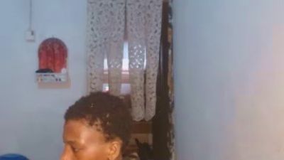 Cherryredcunt live cam on Cam4