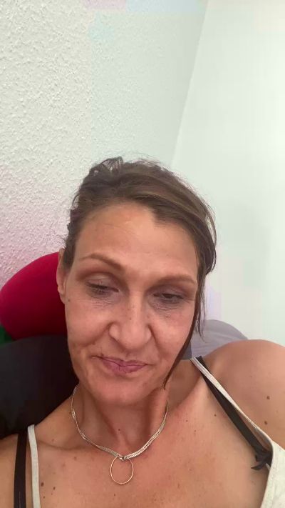 CherrysWetCam live cam on Cam4