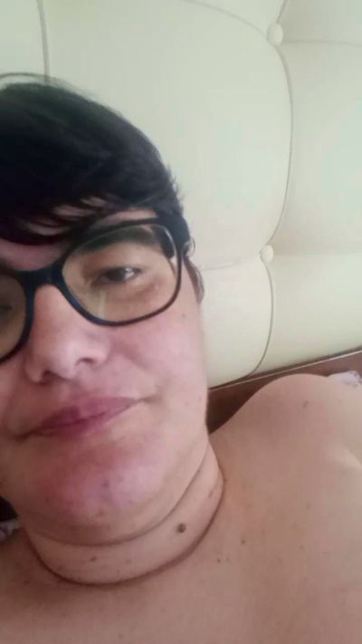 Cherubina85 live cam on Cam4