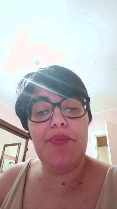 Cherubina85 live cam on Cam4