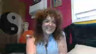 CheshieVibes live cam on Cam4