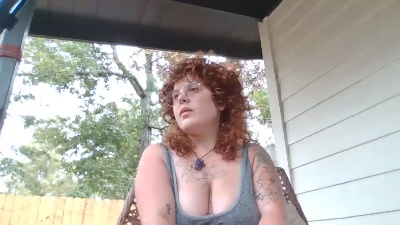 CheshieVibes live cam on Cam4