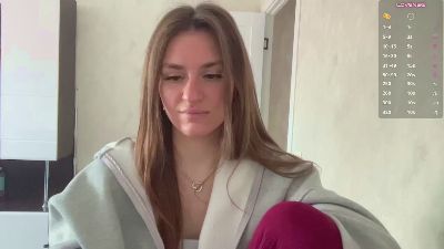 CheyenneDoiel live cam on Cam4
