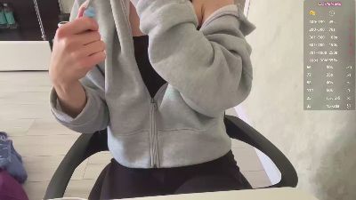 CheyenneDoiel live cam on Cam4