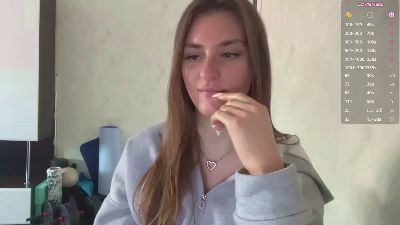 CheyenneDoiel live cam on Cam4