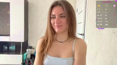 CheyenneDoiel live cam on Cam4