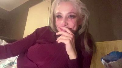 ChiMaloch live cam on Cam4