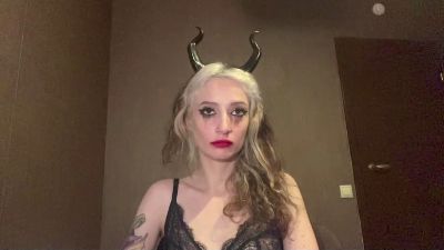 ChiMaloch live cam on Cam4