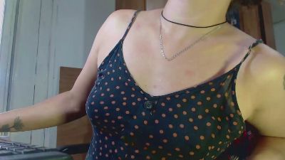 Chiaraferrara live cam on Cam4