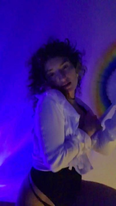 ChicaRizhada live cam on Cam4