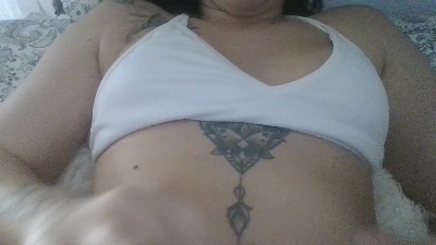 Chicamala93 live cam on Cam4