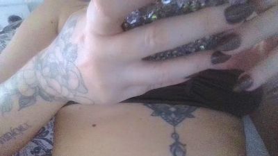 Chicamala93 live cam on Cam4