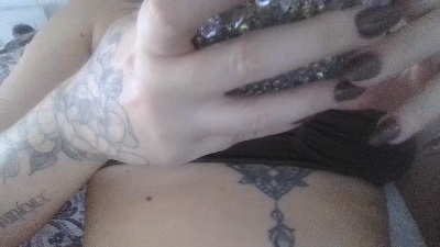 Chicamala93 live cam on Cam4