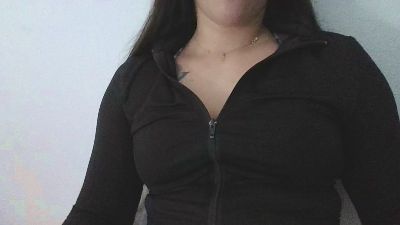 Chicamala93 live cam on Cam4
