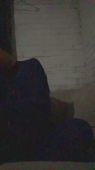 Chicatrans18y live cam on Cam4