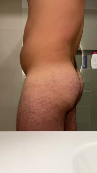 Chicco22c Live Webcam on Cam4