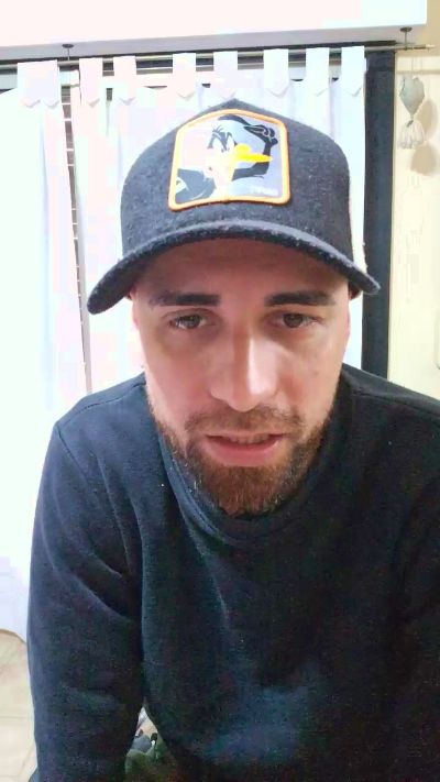 Chicha94 live cam on Cam4